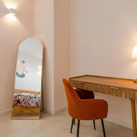 Centro Lungo Po Casa Regina Διαμέρισμα *